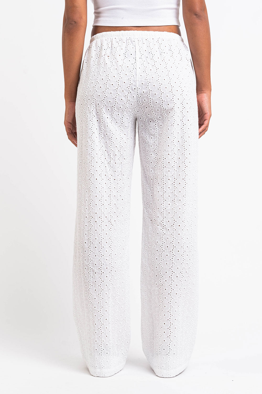 Mel 07Mid Straight Lace Pants - White