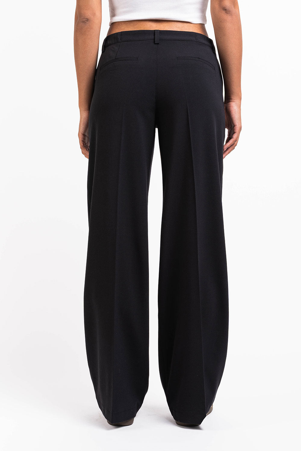 Thilde 01Low Wide Suit Pants - Black